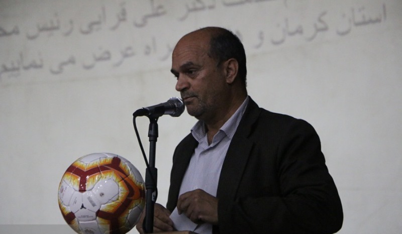 اماكن ورزشی زغالسنگ زرند نقش مهمی در تقویت تیم های این شهرستان دارد اماكن ورزشی زغالسنگ زرند نقش مهمی در تقویت تیم های این شهرستان دارد