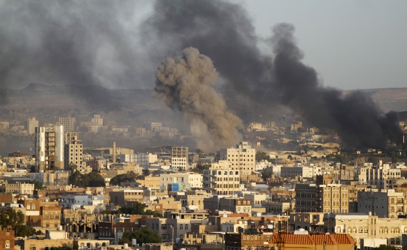 Saudi warplanes bombard Al Hudaydah 30 times Saudi warplanes bombard Al Hudaydah 30 times