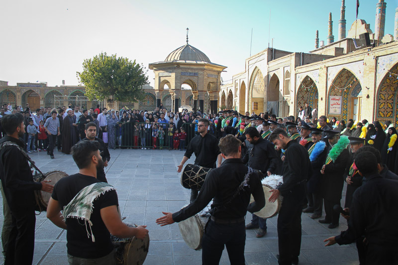آیین سوگواری سالروز شهادت امام رضا (ع) در قزوین برگزار شد آیین سوگواری سالروز شهادت امام رضا (ع) در قزوین برگزار شد