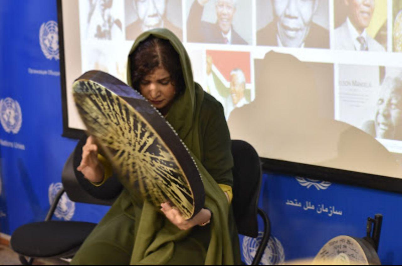 بعضی هنرمندان دوست ندارند سلبریتی باشند بعضی هنرمندان دوست ندارند سلبریتی باشند