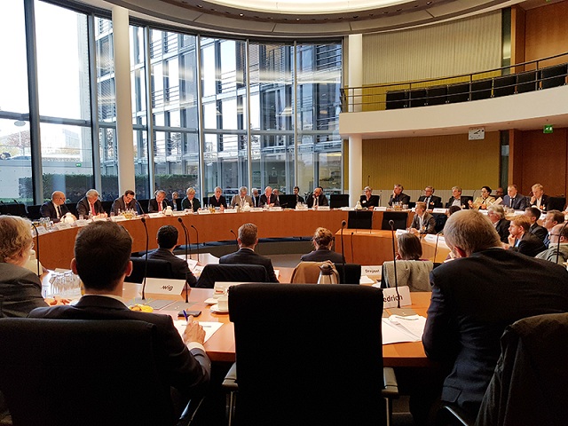 Iran-Roundtable im Deutschen Bundestag Iran-Roundtable im Deutschen Bundestag