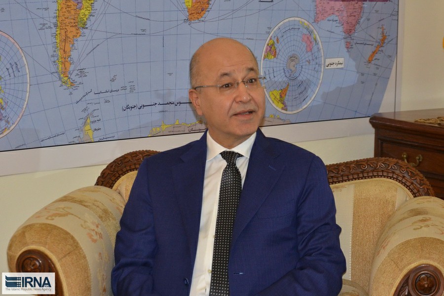 Iraks Staatspräsident landet in Teheran Iraks Staatspräsident landet in Teheran