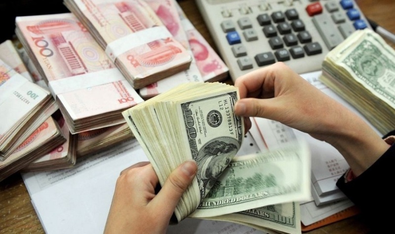 بازار ارز در سراشيبي قيمت ها