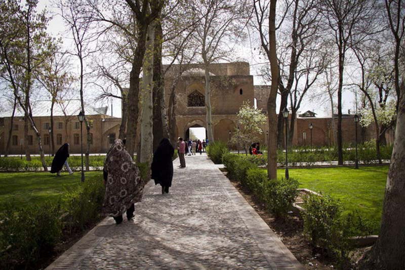 فصل اول پژوهشهای باستان شناسی دولتخانه صفوی قزوین پایان یافت فصل اول پژوهشهای باستان شناسی دولتخانه صفوی قزوین پایان یافت