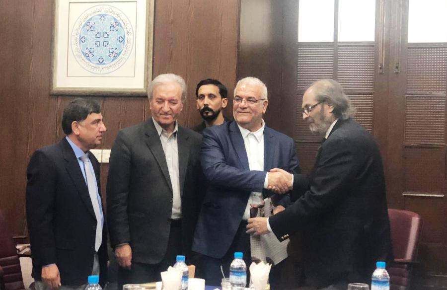 Iran, three Pakistani universities sign MoUs