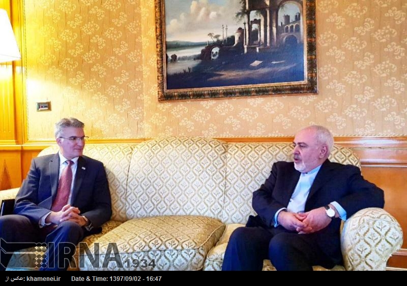 Zarif y su homólogo maltés se reúnen en Roma Zarif y su homólogo maltés se reúnen en Roma