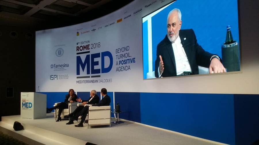 Zarif: Wir werden uns niemals ergeben Zarif: Wir werden uns niemals ergeben