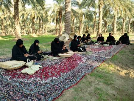 اخزاره بافي ميراث كهن روستاي 'علوه' شهرستان كارون