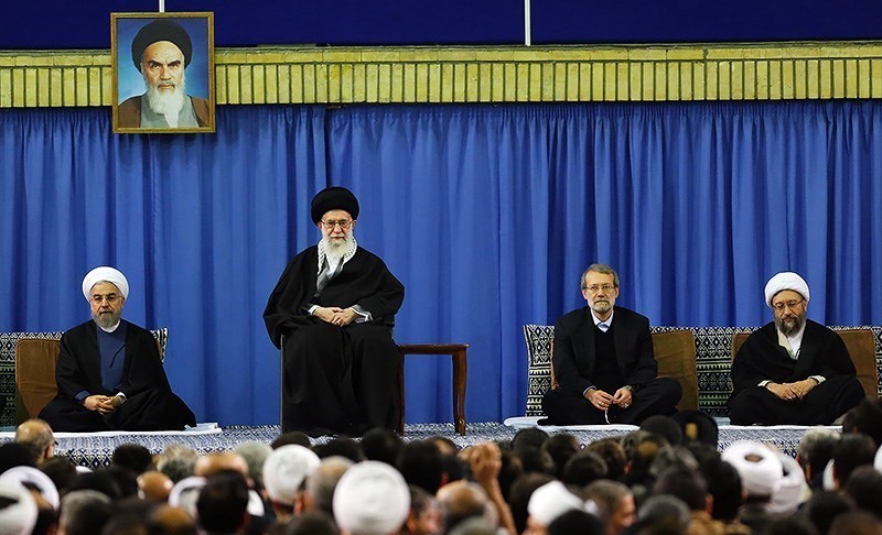 Ayatollah Khamenei versichert, dass der Sieg muslimischer Führer für Palästina und Jemen sein wird Ayatollah Khamenei versichert, dass der Sieg muslimischer Führer für Palästina und Jemen sein wird