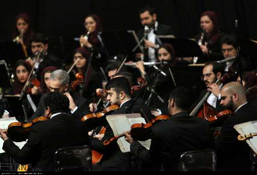 «رنگواره‌ها»؛ نخستین کنسرت ارکستر سمفونیک تهران در ۱۴۰۴