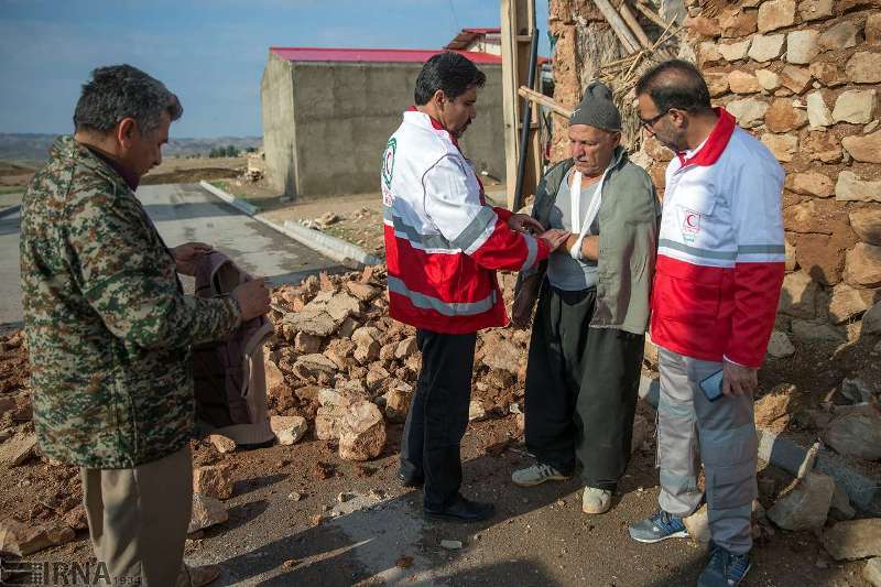 شرايط در مناطق زلزله زده كرمانشاه عادي است