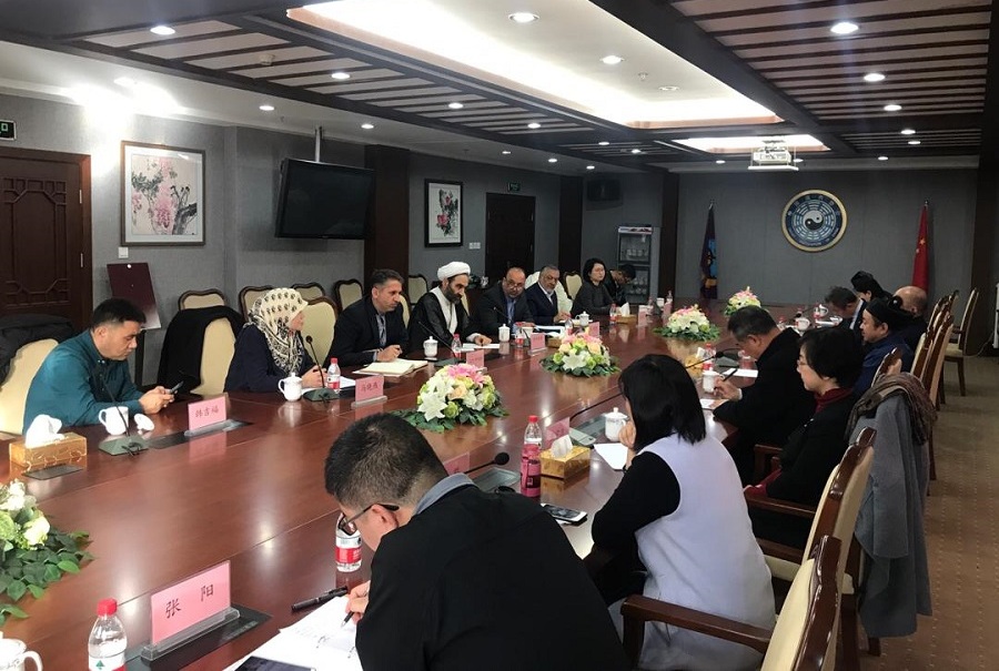 Sino-Iranian ties warmer than neighbors: Official Sino-Iranian ties warmer than neighbors: Official