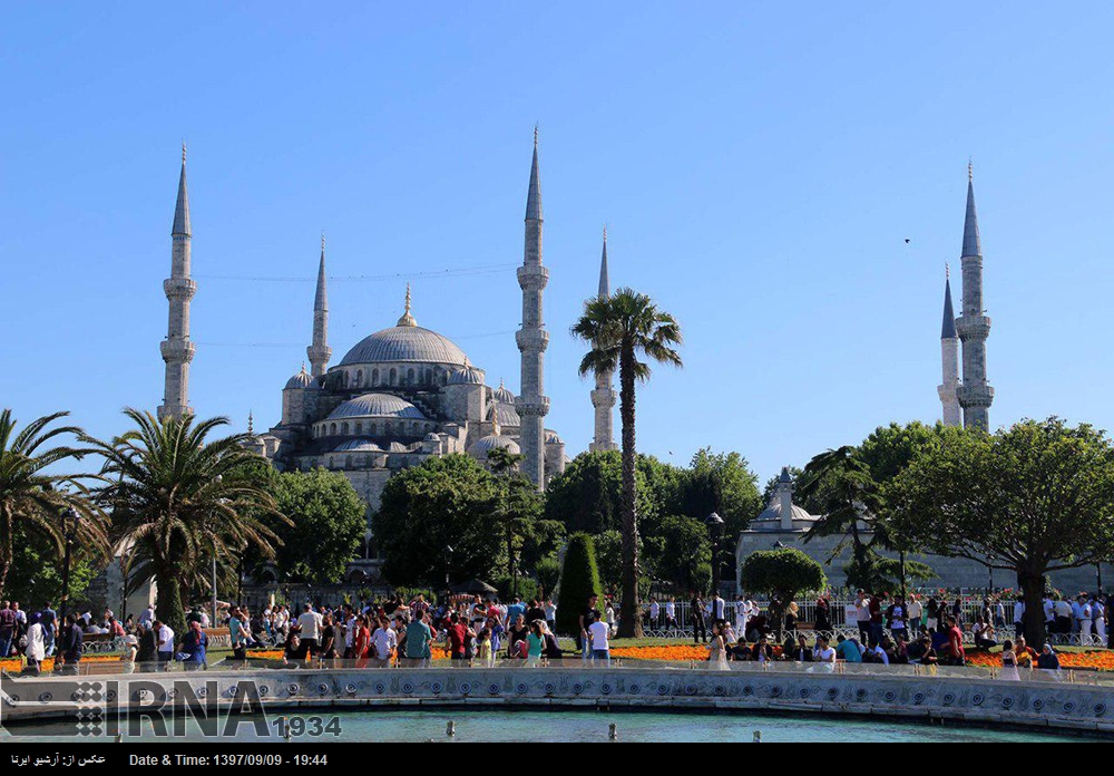 10 ayda 1.8 milyona yakın İranlı turist Türkiye’yi ziyaret etti 10 ayda 1.8 milyona yakın İranlı turist Türkiye’yi ziyaret etti