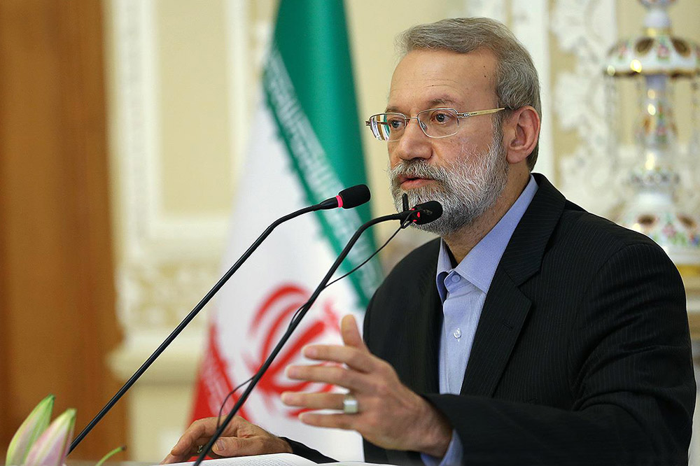 Irans Parlamentspräsident macht Zionisten für globale Krisen verantwortlich Irans Parlamentspräsident macht Zionisten für globale Krisen verantwortlich