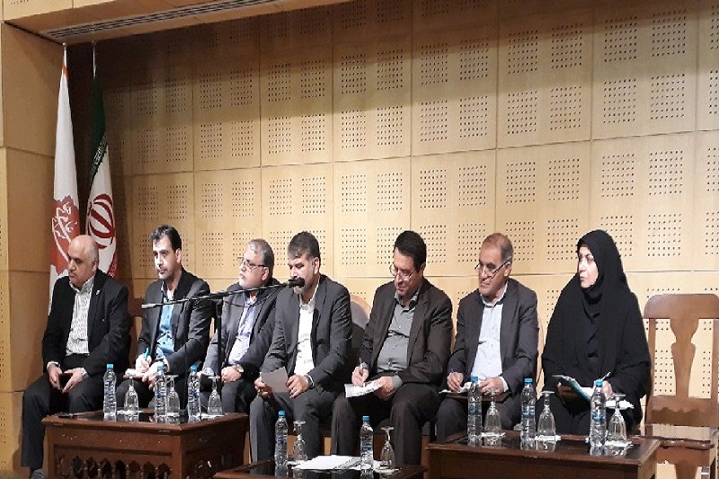 كارگروهی برای دسترسی تولیدكنندگان به مواد اولیه تشكیل شد كارگروهی برای دسترسی تولیدكنندگان به مواد اولیه تشكیل شد