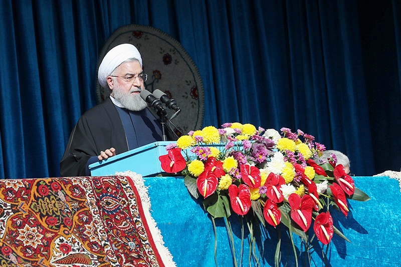 روحانی: ملت نخواهد گذاشت لبخند بر لبان دشمن نقش ببندد