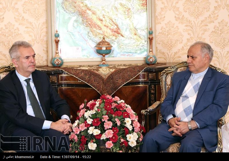 Las minorías religiosas gozan de igualdad de derechos de ciudadanía en Irán Las minorías religiosas gozan de igualdad de derechos de ciudadanía en Irán