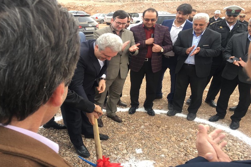 مونسان هتل پنج ستاره مهدیشهر را كلنگ زنی كرد مونسان هتل پنج ستاره مهدیشهر را كلنگ زنی كرد