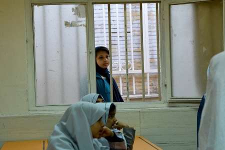 24 دانش آموز بازمانده از تحصيل در مهاباد به مدارس بازگشتند