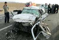 حادثه رانندگي در مهريز 2 زخمي بر جا گذاشت