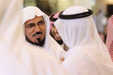 دادگاه روحانی عربستانی به تعویق افتاد