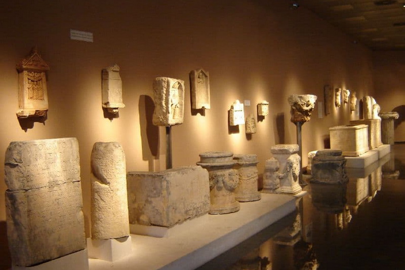 آثار تاریخی تهران در موزه ملی به نمایش درآمد آثار تاریخی تهران در موزه ملی به نمایش درآمد