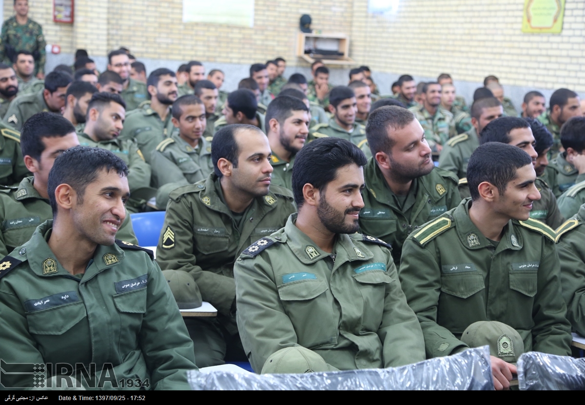 بیش از ۹۰ درصد سربازان نیروی انتظامی سمنان بومی هستند + فیلم