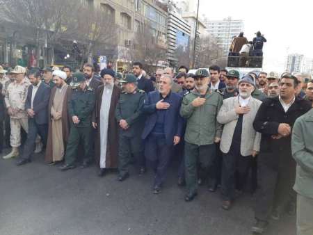 پیكر سردار منصوری در مشهد تشییع شد