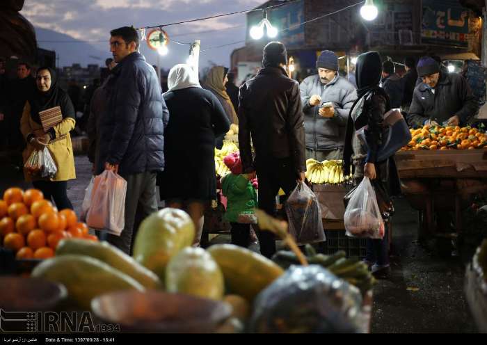 کردستانی ها در تدارک یک رسم کهن؛ زور گرانی به شب یلدا نرسید