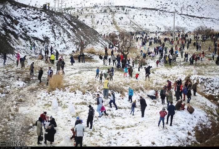 سفر زمستانی در ایران با چاشنی آفتاب داغ و برف بازی!