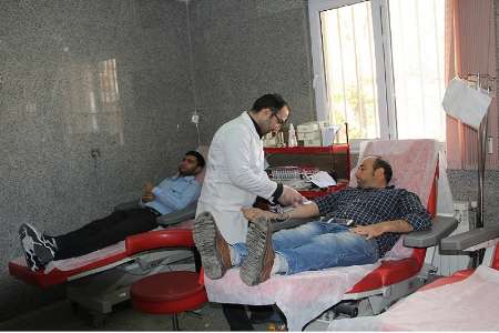 اهداي خون در مياندوآب 20 درصد افزايش يافت