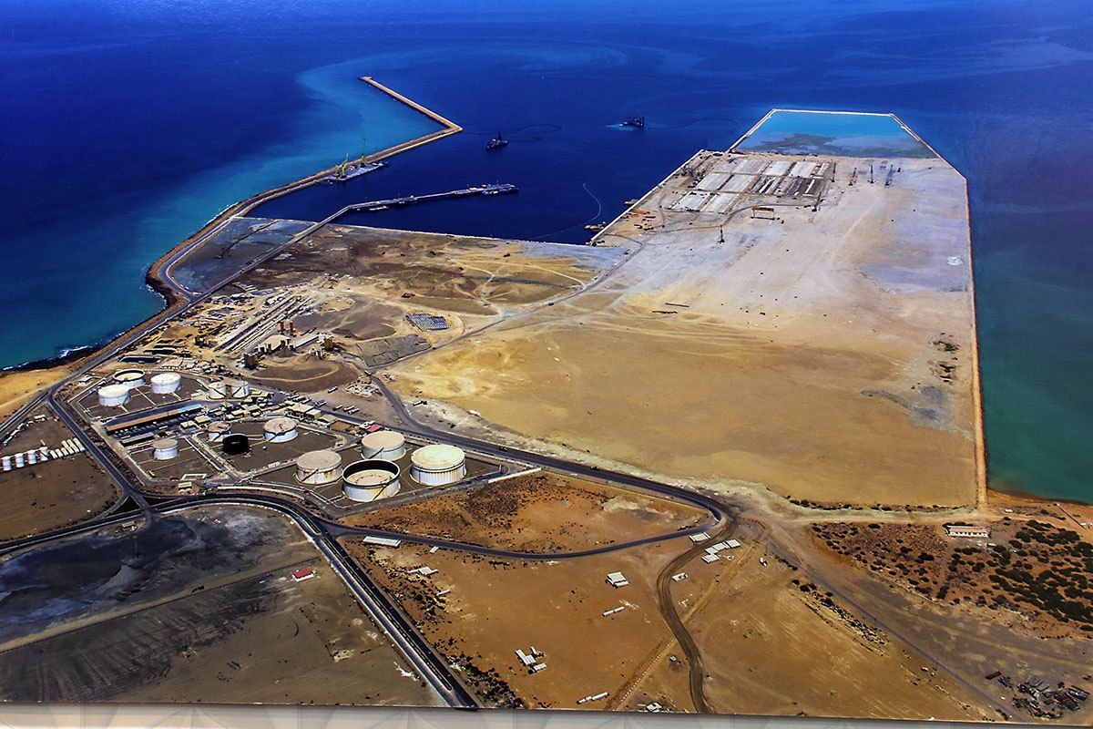 Hafen von Tschabahar; ein versteckter Schatz im Iran Hafen von Tschabahar; ein versteckter Schatz im Iran