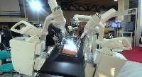 نخستين ربات جراح ايراني در نمايشگاه ايران ساخت
