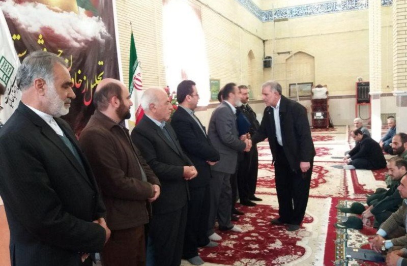 خادمان اربعين حسيني در صحنه تجليل شدند خادمان اربعين حسيني در صحنه تجليل شدند
