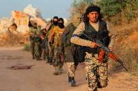 تروريست هاي جنوب سوريه تسليم ارتش مي شوند