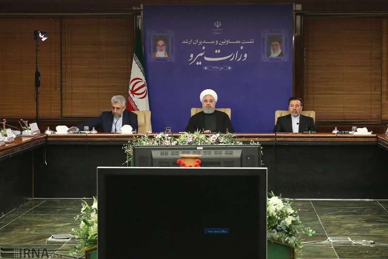 روحانی: اتلاف آب و برق  را باید به حداقل برسانیم