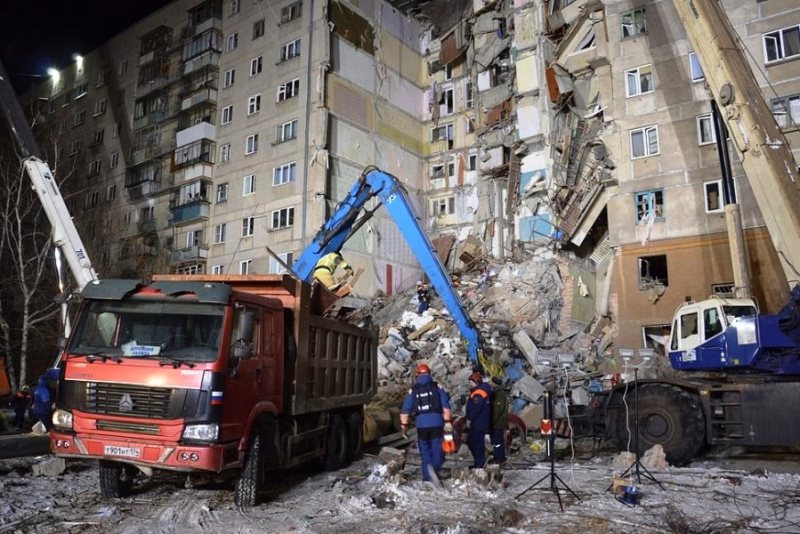 Iran sympathizes with victims of deadly building collapse in Russia Iran sympathizes with victims of deadly building collapse in Russia
