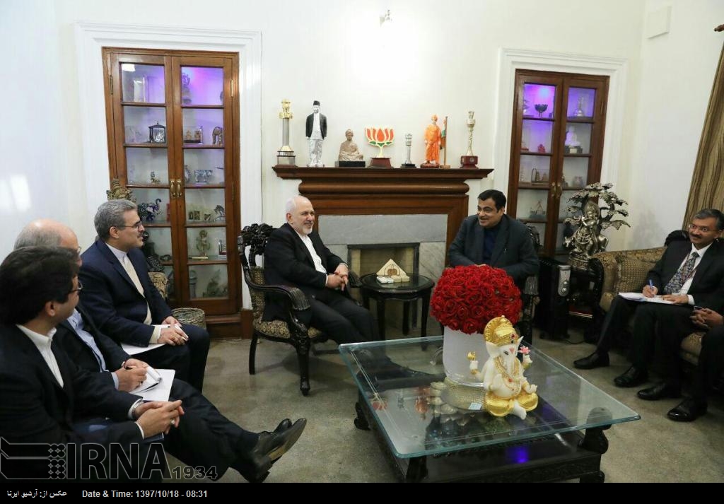 ایرانی وزیرخارجہ اور بھارتی وزیر جہازرانی کی ملاقات ایرانی وزیرخارجہ اور بھارتی وزیر جہازرانی کی ملاقات