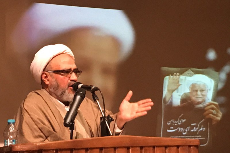 آيت الله هاشمي در راه گرفتن حق مردم هرگز سكوت نكرد آيت الله هاشمي در راه گرفتن حق مردم هرگز سكوت نكرد