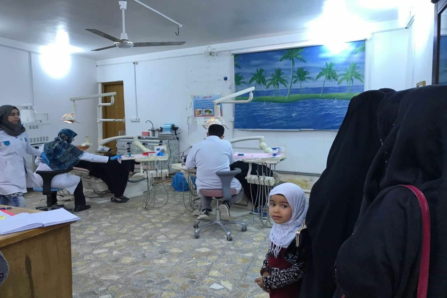فريق طبي ايراني يقدم خدماته بالمجان لايتام النجف فريق طبي ايراني يقدم خدماته بالمجان لايتام النجف