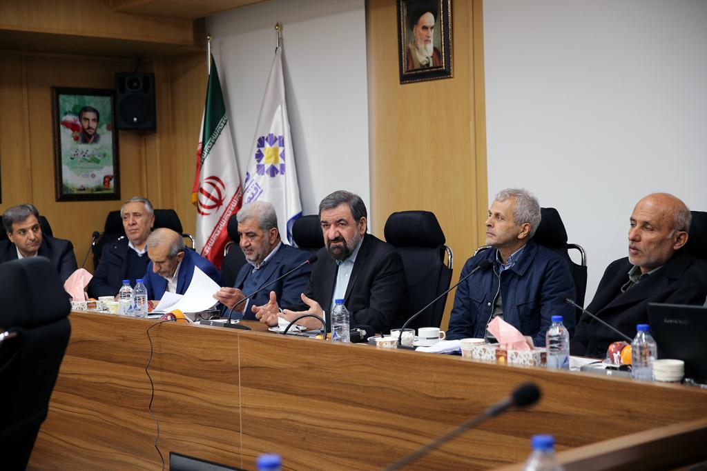 رضائي: لا نستطيع التعويل علي المساعدات الأجنبية في فترة الحظر رضائي: لا نستطيع التعويل علي المساعدات الأجنبية في فترة الحظر