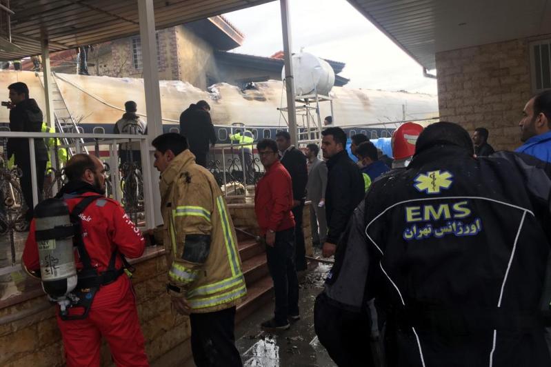 مقتل جمیع ركاب طائرة الشحن سقطت غرب طهران مقتل جمیع ركاب طائرة الشحن سقطت غرب طهران
