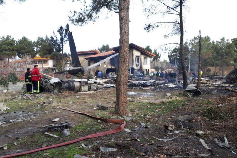 Seven killed in Iran plane crash west of capital Seven killed in Iran plane crash west of capital