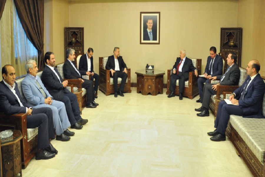 الوفد البرلماني الايراني يلتقي وزير الخارجية السوري الوفد البرلماني الايراني يلتقي وزير الخارجية السوري