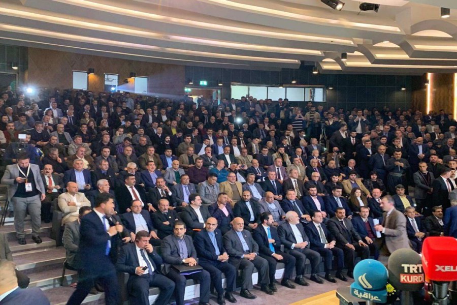 ظريف : التبادل الاقتصادي مع العراق سيبلغ الـ 20 مليار دولار سنويا ظريف : التبادل الاقتصادي مع العراق سيبلغ الـ 20 مليار دولار سنويا