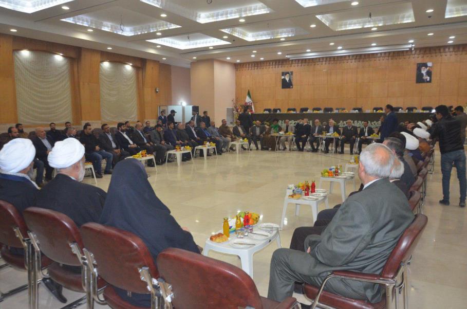 Iran FM Zarif: World regards US naked king Iran FM Zarif: World regards US naked king