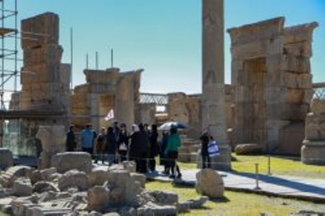 Over 4m tourists visit Fars Province in past 10 months Over 4m tourists visit Fars Province in past 10 months