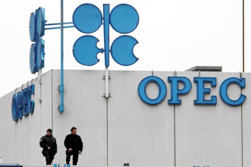 OPEC, allies cutting oil production drastically OPEC, allies cutting oil production drastically