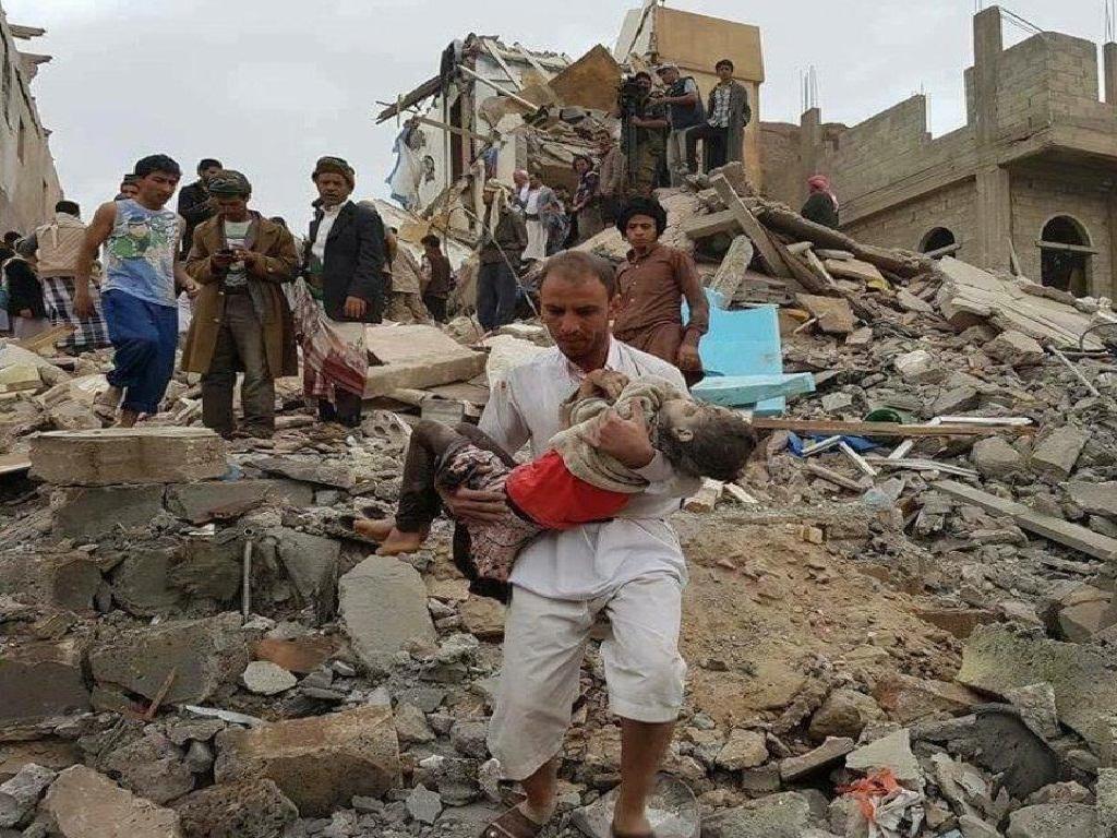 Saudi-led coalition air attack kills 2 civilians, injures some Saudi-led coalition air attack kills 2 civilians, injures some