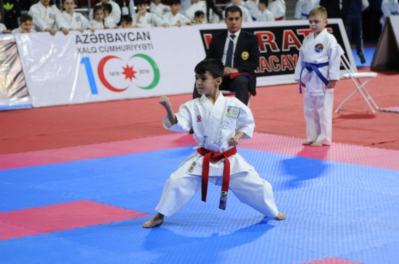 Internationale U-14-Karatewettbewerbe in Baku Internationale U-14-Karatewettbewerbe in Baku